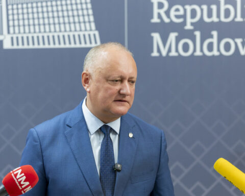Додон предложил закупать российский газ для Молдовы по цене 300-350 долларов за тысячу кубометров