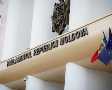 Комиссия парламента проверит 76 государственных предприятий в Молдове