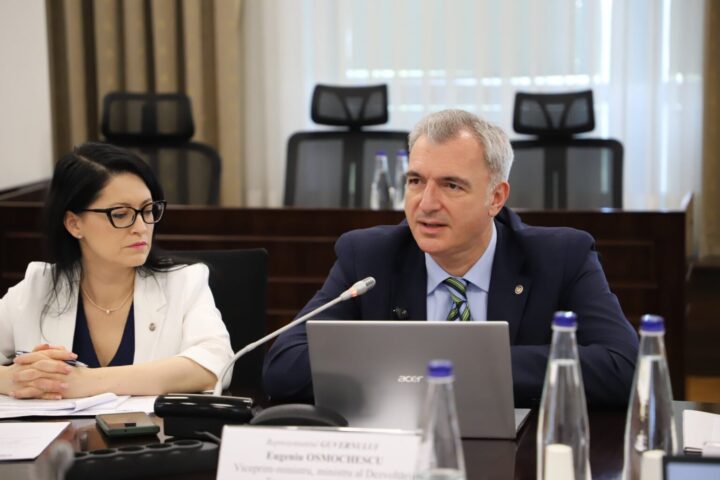 Минэкономразвития готовит два пакета дерегулирования с изменениями в 100 законах и постановлениях