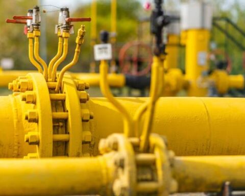 НАРЭ: либерализация газового рынка не влияет на стоимость распределения