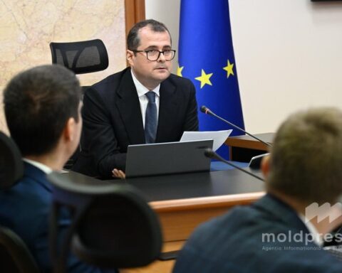 Премьер-министр Василе Тофан анонсировал меры по дебюрократизации для поддержки предпринимателей