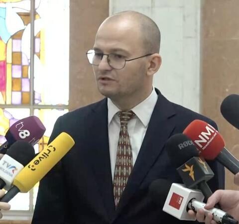 Премьер-министр Василе Тофан принял отставку министра сельского хозяйства Раду Мустеацэ