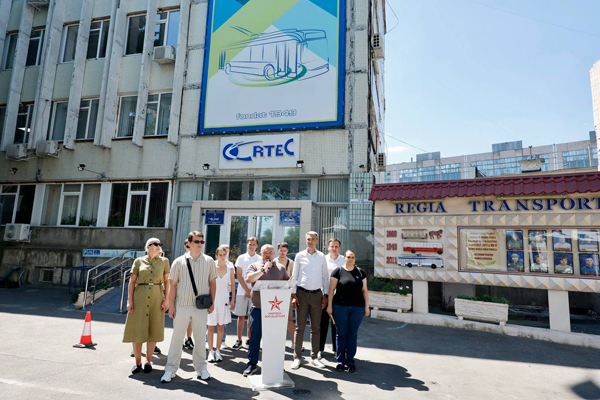 Советники-социалисты требуют снижения стоимости проезда в общественном транспорте Кишинева до прежних 6 леев