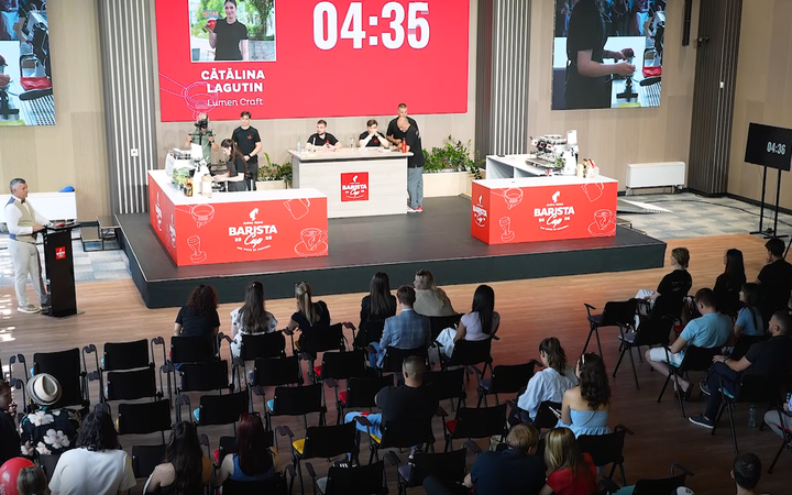 В Молдове прошел конкурс бариста по приготовлению кофе