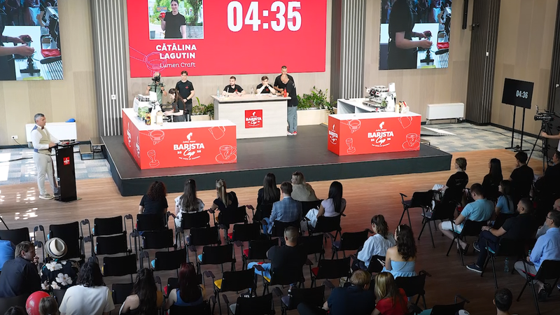 В Молдове прошел конкурс бариста по приготовлению кофе