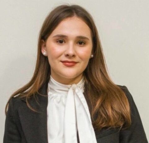 Активистка PAS заняла несколько должностей в госструктурах без конкурса и высшего образования