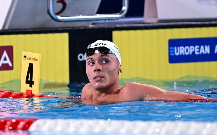 Давид Попович завоевал золотую медаль и установил новый рекорд на чемпионате Европы по плаванию