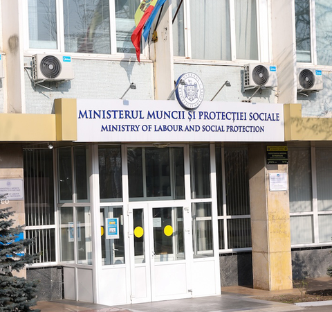 Министерство труда инициировало проверку в центре для беженцев в Кишиневе