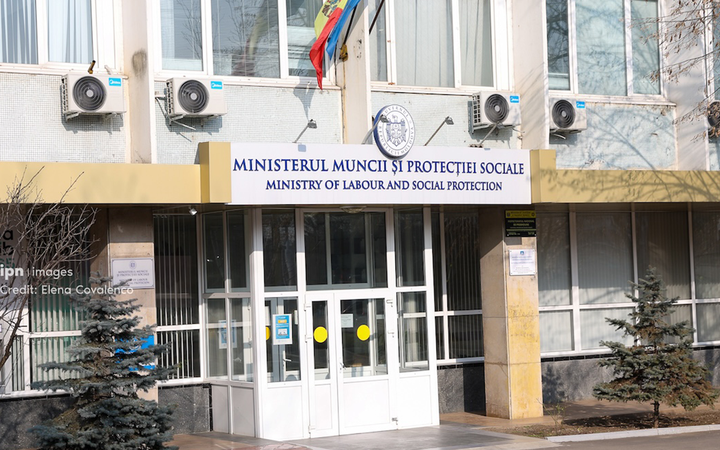 Министерство труда инициировало проверку в центре для беженцев в Кишиневе