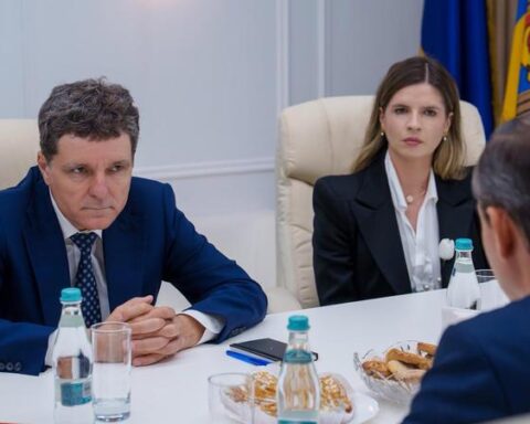 Никушор Дан посетил Кагул и ознакомился с работами по строительству театра