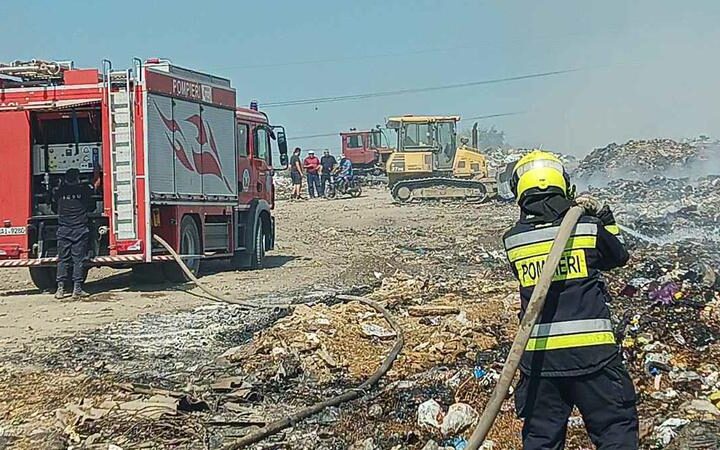 Пожар на свалке в Орхее не ликвидирован, местные жители страдают от дыма