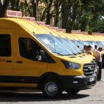 Правительство закупит 57 микроавтобусов для школьного транспорта