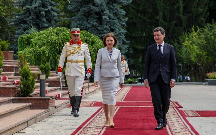 Президент Румынии посетит Кишинев в день независимости Молдовы