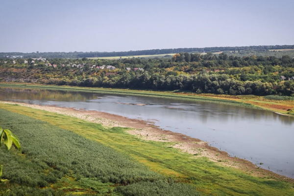 Приток воды в Новоднестровское водохранилище упал до 14 кубометров в секунду, сброс в Днестр сокращен до 65 кубов