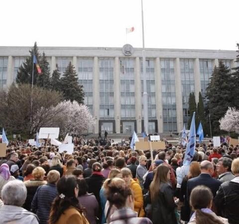 Синдикаты образования планируют протесты в центре Кишинева