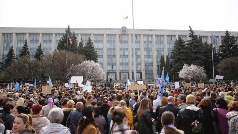 Синдикаты образования планируют протесты в центре Кишинева