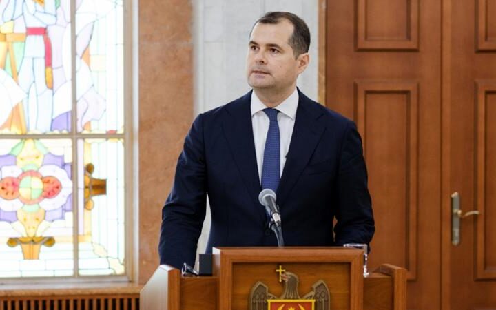 Торан предлагает сократить финансирование государственных учреждений несмотря на бюрократическое сопротивление