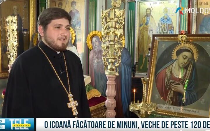 В храме села Крашнешены хранится чудотворная икона Богородицы