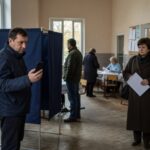 В России бюджетников и работников крупных предприятий принуждают голосовать за «Единую Россию»