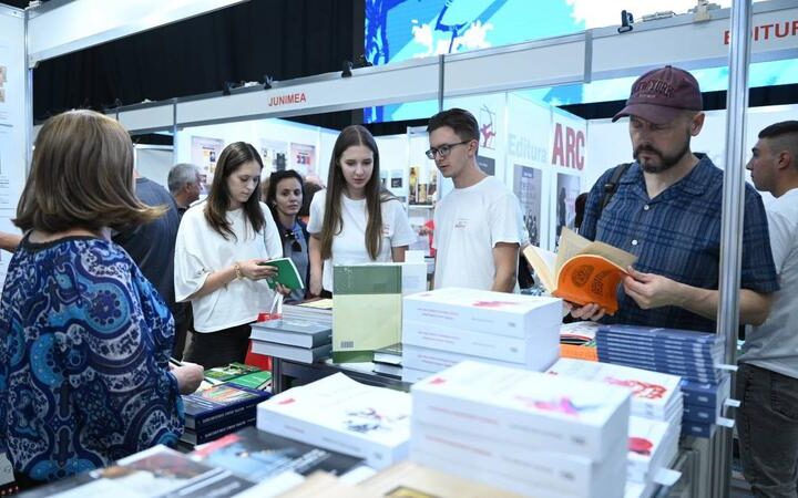 Bookfest Chișinău 2026: Более 30 издательств представили новые книги
