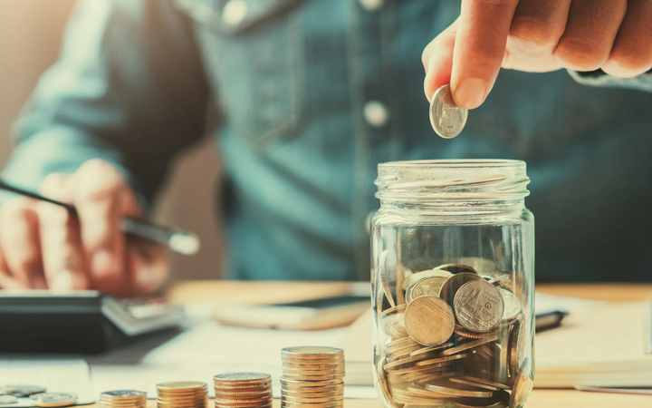 Экономия остается недоступной для многих семей в Молдове, менее 19% смогли отложить деньги в 2026 году