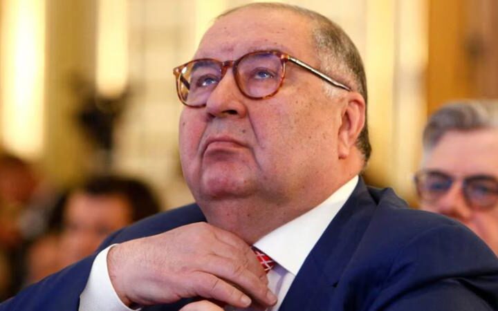 ЕС продлевает санкции против России, исключая Усманова и Фридмана