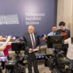 Игорь Додон призывает к досрочным выборам из-за роста цен на топливо