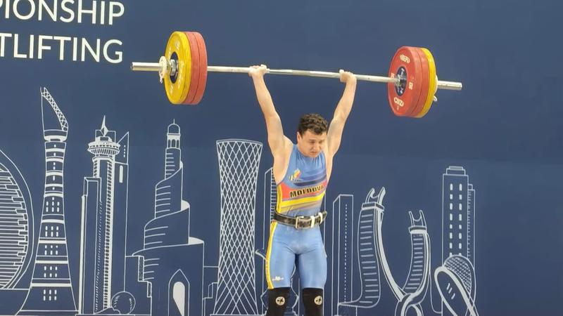Ион Бадэнев — серебряный призёр чемпионата мира среди студентов по тяжёлой атлетике
