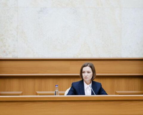 Маия Санду объявила о введении чрезвычайного положения в энергетической и гидрологической сферах