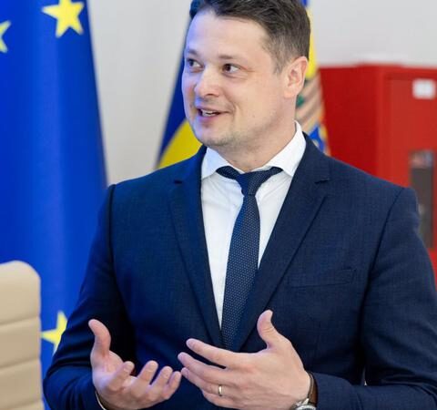 Министр здравоохранения сообщил о проблемах с поставкой онкологического лекарства