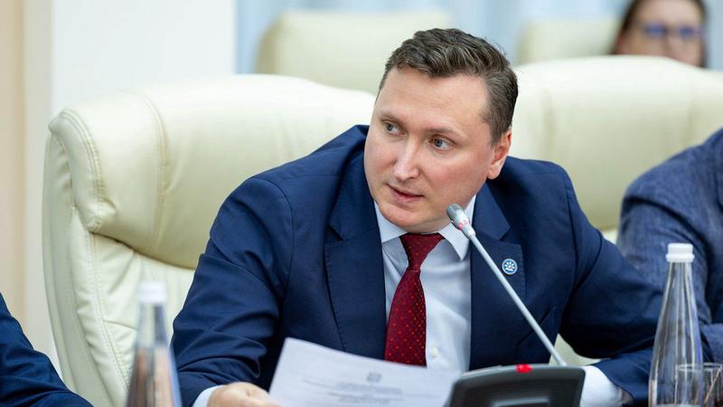 Омбудсмен предлагает отложить вступление в силу закона о психологии
