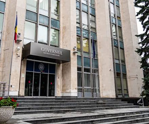 Правительство отказалось от повышения НДС на женские гигиенические средства после общественного давления