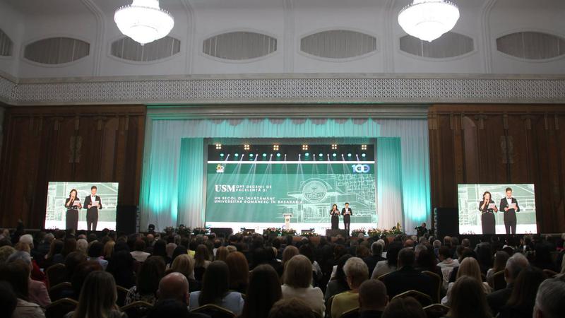 Университет государства Молдова отметил 80-летие со дня основания