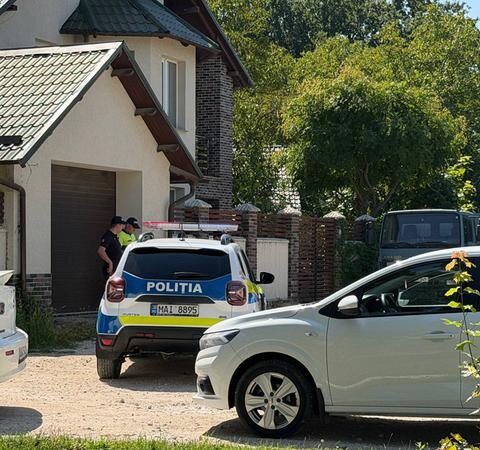 В Криуленах мужчина с нарушением охранного приказа убил жену, проводится проверка прокуратуры