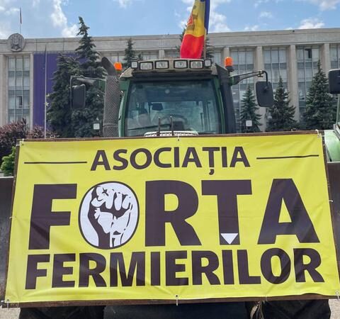 Ассоциация фермеров требует продлить лицензирование импорта зерна и масличных культур