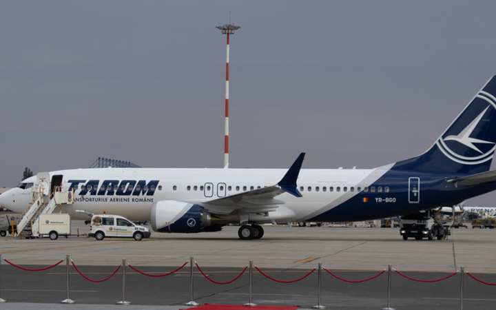 Авиакомпания TAROM представила новую воздушное судно, названное в честь Ивана Пэцэчина, в Кишиневе