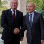 Додон поздравил Путина с днем рождения, назвав Россию стратегическим партнером