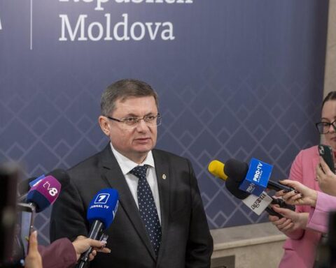 Гросу заявил, что Молдова не будет производить дроны для Украины