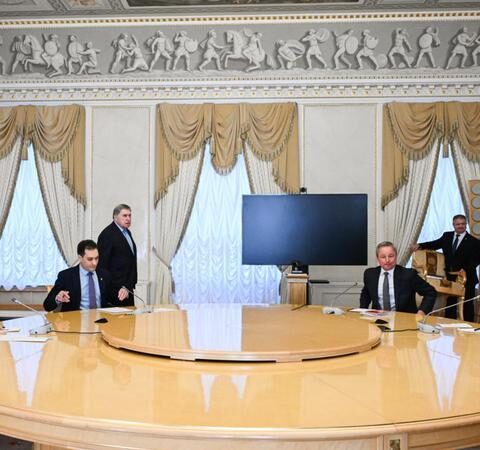 Кремль утверждает, что война в Украине близка к завершению и предлагает возобновить переговоры