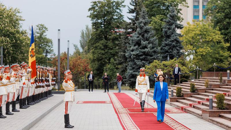 Маия Санду призывает заботиться о Кишиневе на праздновании 590-летия города