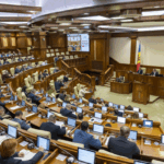 Парламент Молдовы принял закон о создании условий для интеграции иностранцев в общество