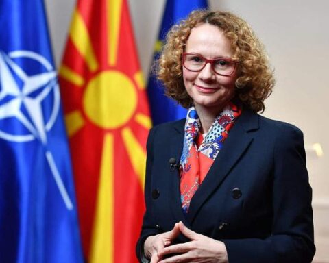 Поддержка Украины обеспечивает безопасность для Молдовы, считает Радмила Шекерінска, представитель НАТО