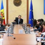 Правительство повысило личное налоговое освобождение и порог потребления электроэнергии без НДС