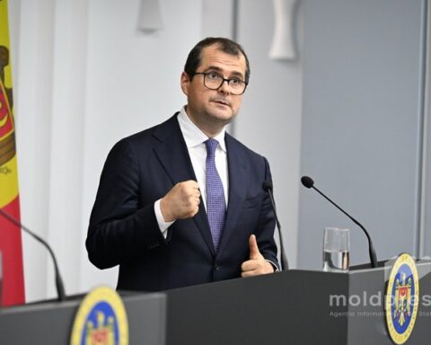 Премьер-министр Тофан: бюджет на 2027 год будет нацелен на экономию и сокращение дефицита