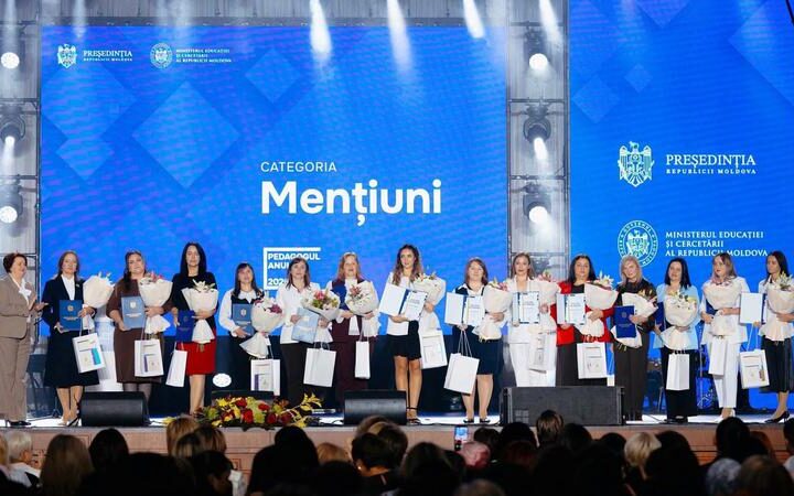 Сколько труда скрывается за профессией учителя в Молдове?