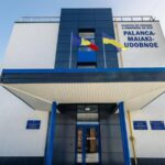Столкновение с снарядом ранило пограничника и повредило автобус на пункте пропуска Паланка