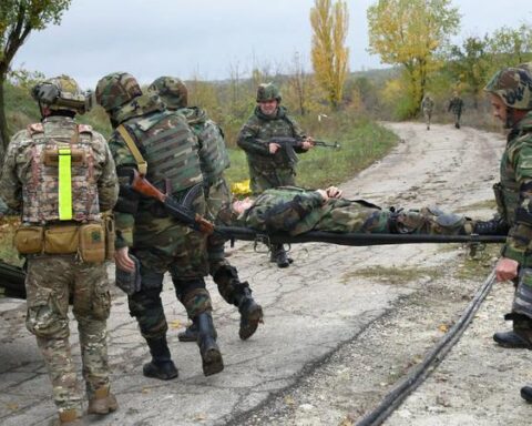 В Дăнчень проходят тренировки для почти ста резервистов