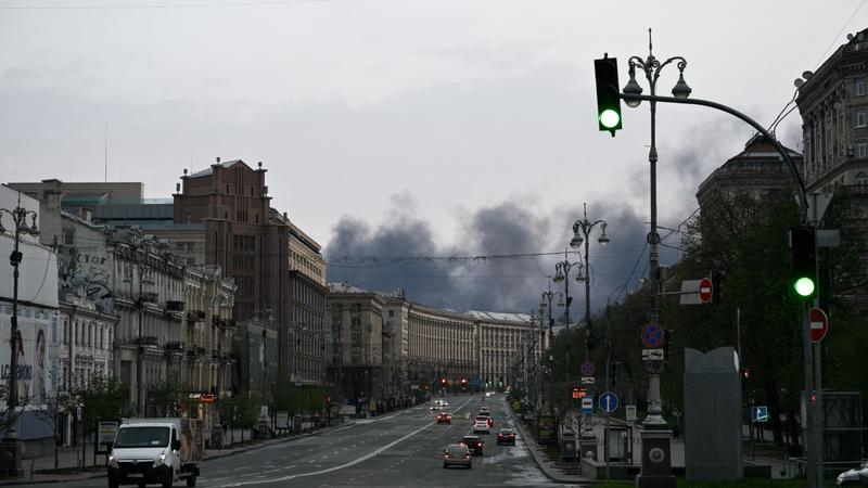 В Киеве зафиксированы мощные взрывы, город под угрозой ракетного удара 1 В Киеве зафиксированы мощные взрывы, город под угрозой ракетного удара