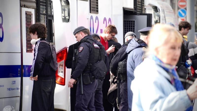 В Москве задержаны участники митинга коммунистов 2 В Москве задержаны участники митинга коммунистов